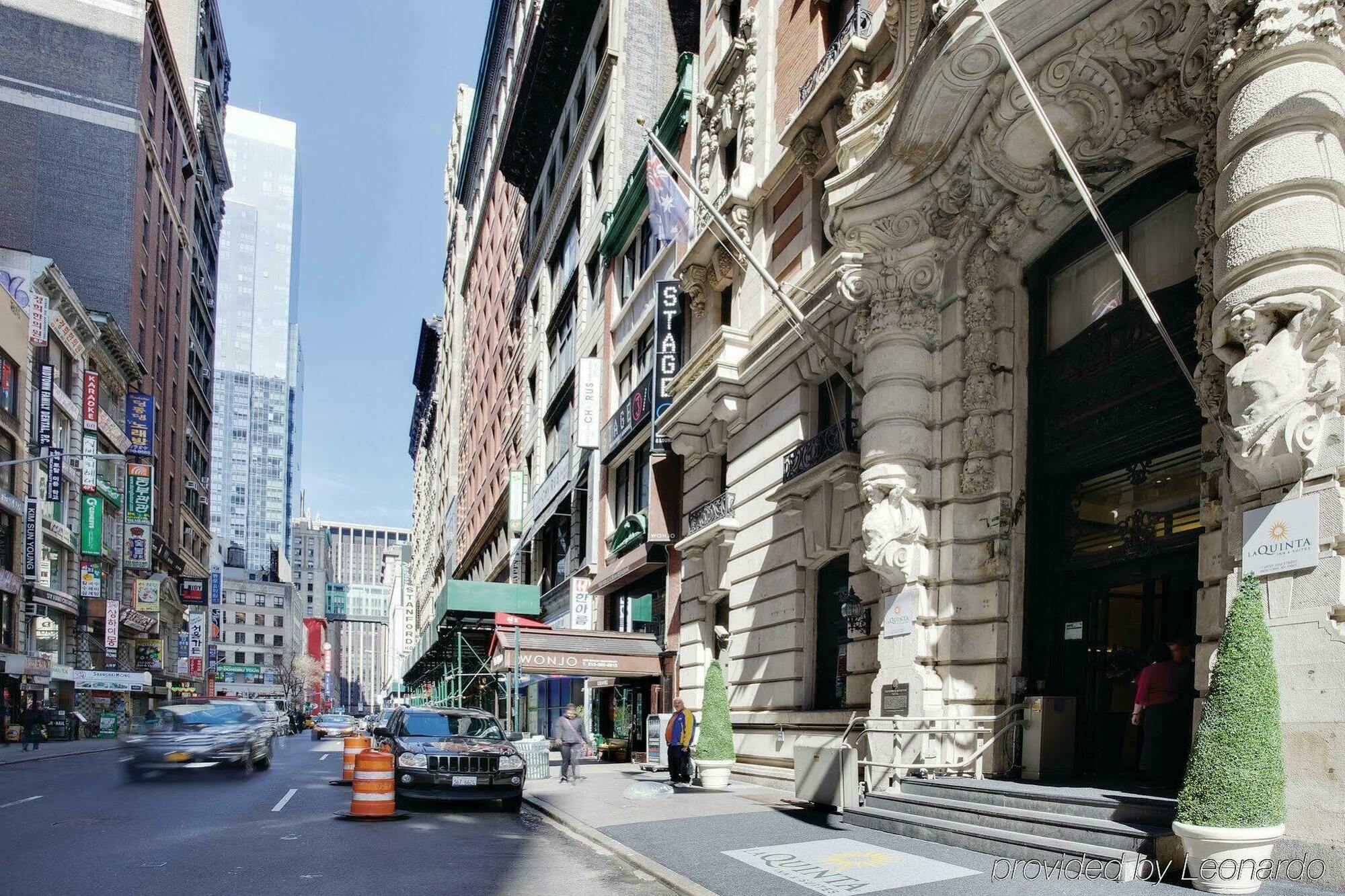 The Hotel At Fifth Avenue New York City Exterior photo